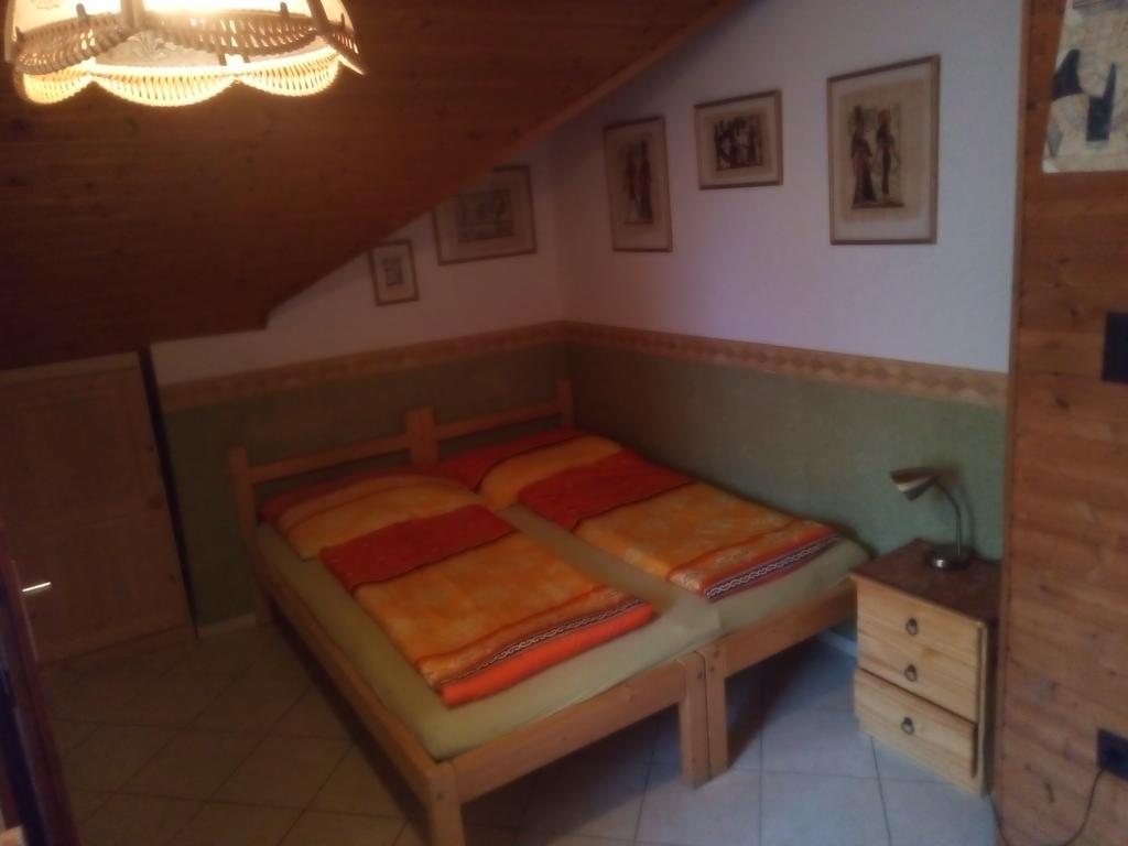 Rita Vendegszobak Sopron Ngoại thất bức ảnh